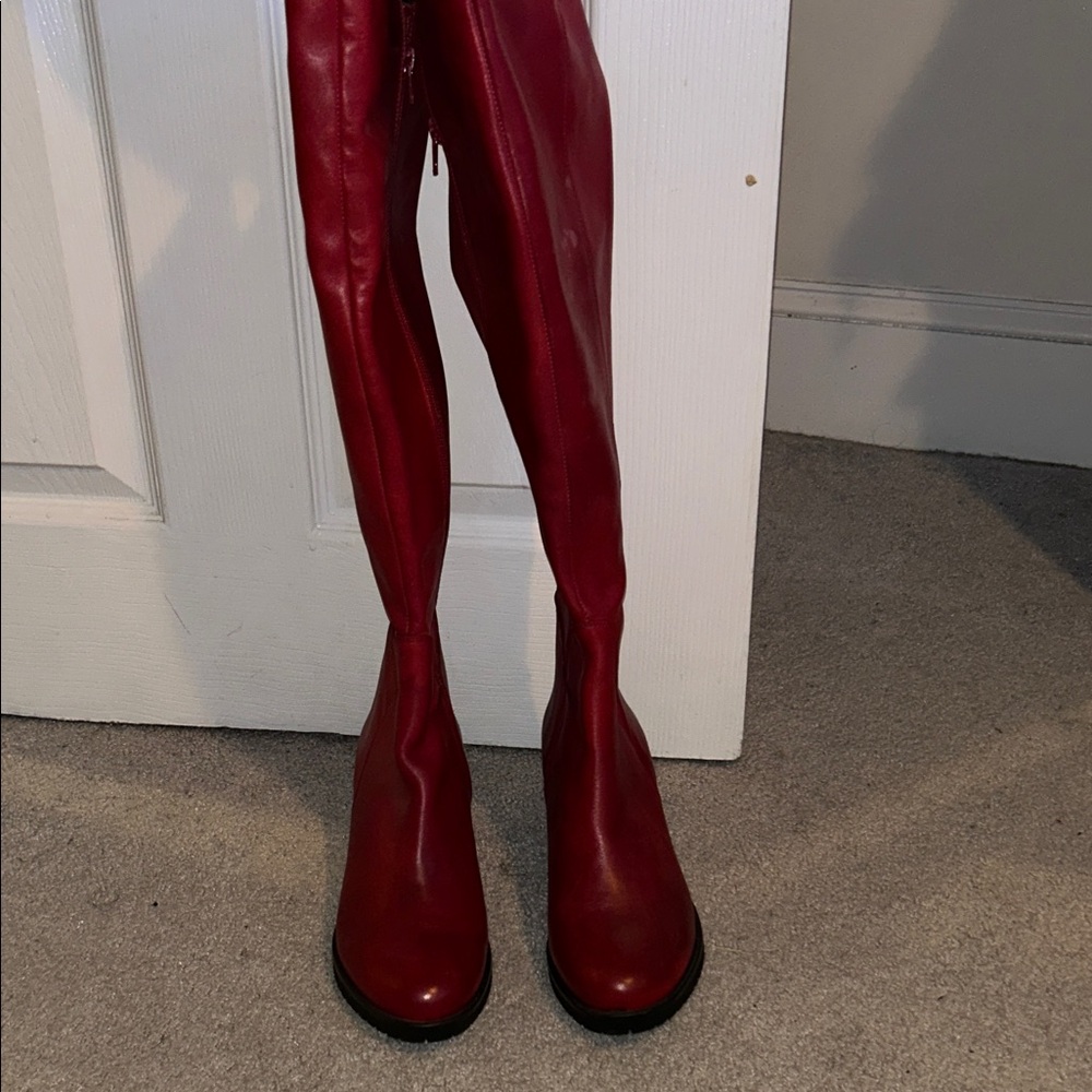 Red Women's Knee-High Boots
